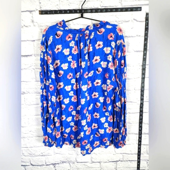 Lucky Brand bohemian-inspired flowy 100% viscose vibrant blue blouse Size 1X - Picture 3 of 14